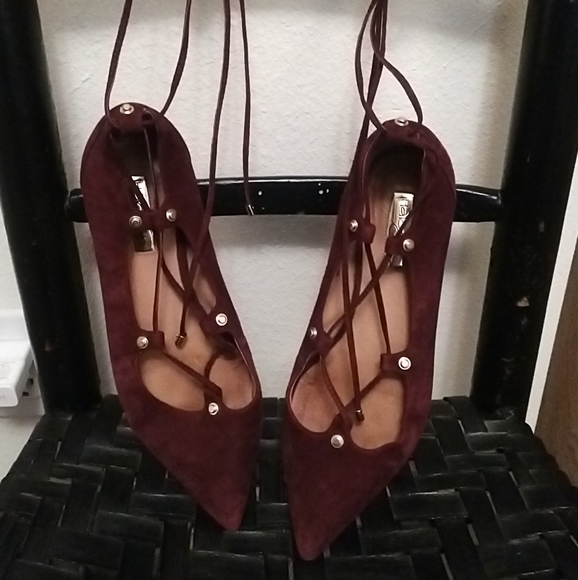 Shoes - Picture 3 of 5